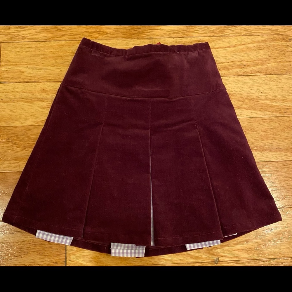 Gaga Chic Girls Pleated Purple Velvet Skirt Sz 3T